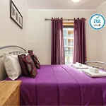 Privilege Ciboulette With Rooftop Pool, Village Marina - Olhão
