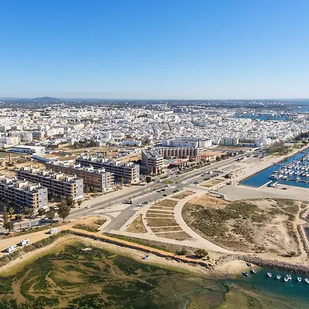 Privilege Ciboulette With Rooftop Pool, Village Marina - Appartement *