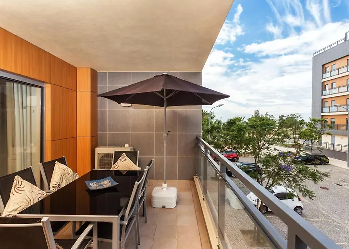 Privilege Ciboulette With Rooftop Pool, Village Marina - * Olhão